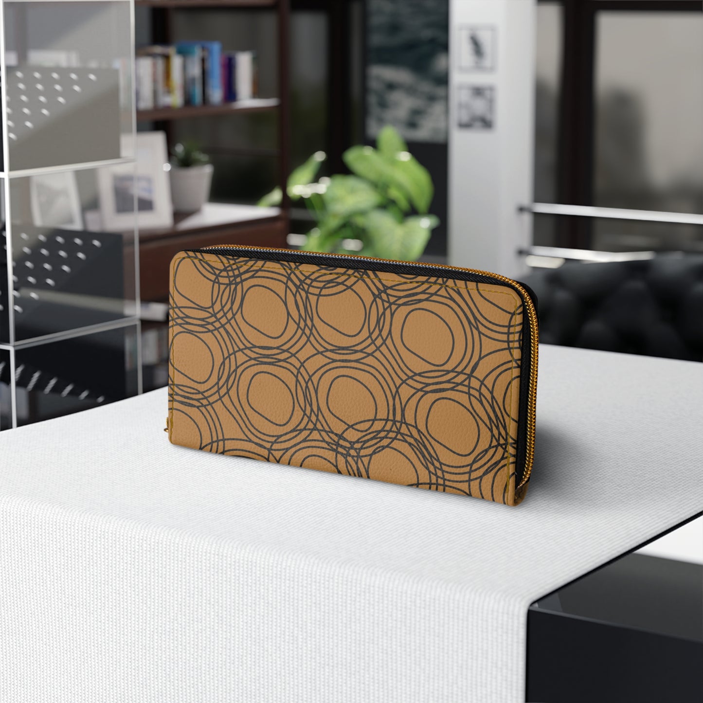 Chic Zipper Wallet in Mapel